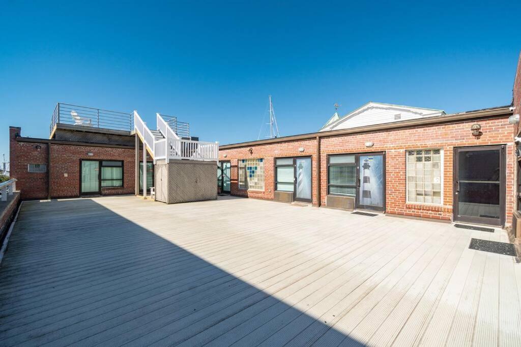 Why Knot Getaway...Rooftop With Waterview! Unit D Beaufort Extérieur photo