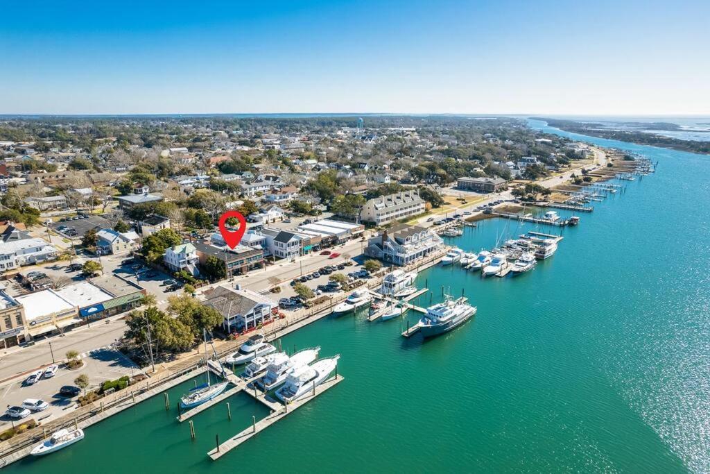 Why Knot Getaway...Rooftop With Waterview! Unit D Beaufort Extérieur photo