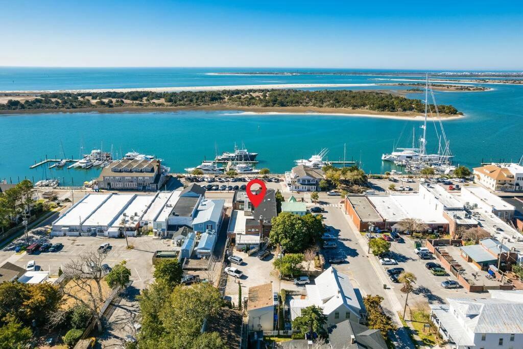 Why Knot Getaway...Rooftop With Waterview! Unit D Beaufort Extérieur photo