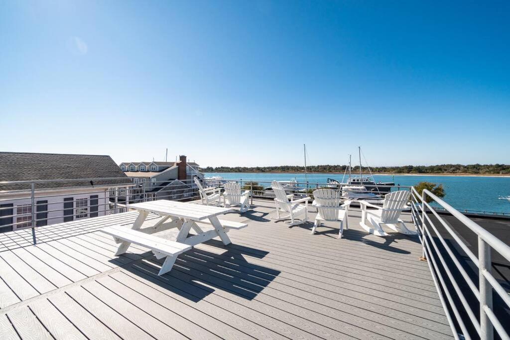 Why Knot Getaway...Rooftop With Waterview! Unit D Beaufort Extérieur photo